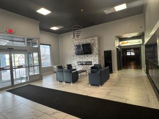 Rockfalls Inn & Suite - 3