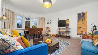 Mill Hill Duplex 3BR & Balcony London 28 Mins - 0