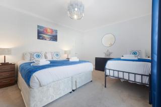 Cosy 3BR in Coronation Terrace - 8