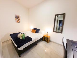 Cozy Laureles Studio Quiet and Central - 1
