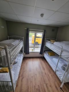 Rougey Lodge Hostel - 9