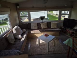 8 Berth Caravan - Bertha Kinmel Bay - 7
