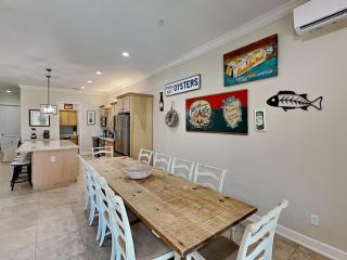 Regency Cabanas #H6 - 3