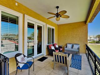 Regency Cabanas #H6 - 8