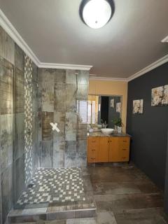 Bright Light self catering - 3