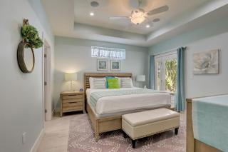 Luxury Waterfront Home with Private Heated Pool & Hot Tub - Walk to Lido Beach - 1