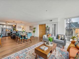 Modern Flats Retreat Balcony Parking Gym 605 - 1