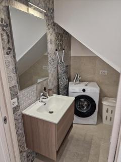 Gianna House - 1