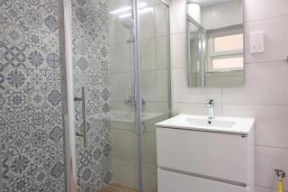 Charming One Bedroom Maisonette -  - 3