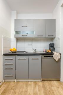 Cozy Central Rooms - 6