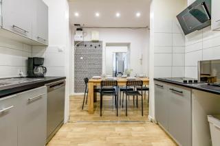 Cozy Central Rooms - 4