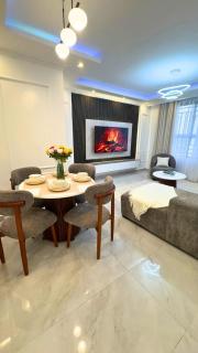 Modern 2BR Apartment in Prime Location Parklands - 2