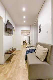 Cozy Central Rooms - 5