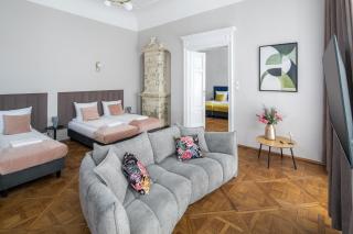 Cracow Main Square Apartments - 1