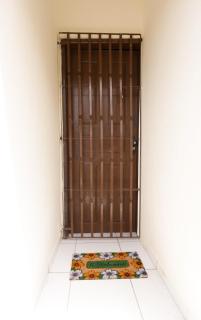 Apartment with Balcony, Close to the Beach - 2