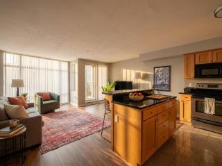Flats Balcony King Bed Gym Parking - 2