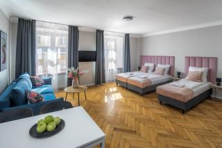 Cracow Main Square Apartments - 7