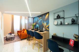 Premium Downtown Apartment next to New York Café - 9