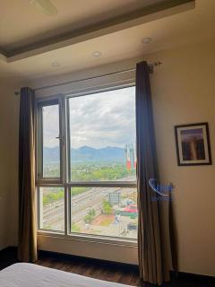 Luxury 1BR IN ELYSIUM OPP CENTAURS BALCONY VIEW NETFLIX FAST WIFI - 8