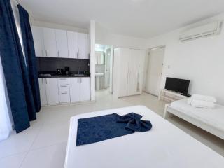 GARDEN TROPICAL STUDIOS WITH POOL at Sol Caribe - 4