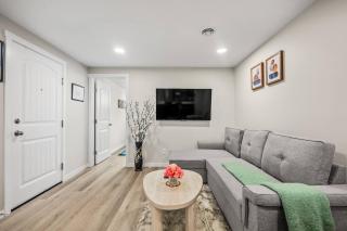 Corner Glen Retreat | 2BR Basement | Sleeps 4 - 3