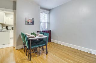 5 Mi to Dtwn Pittsburgh! Pet-Friendly Unit w/ Yard - 4