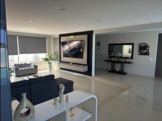 Luxury 6BR Villa Pool Jacuzzi Palm Beach - 9