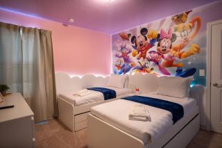 Disney Getaway Luxury Villa with Private Pool Game Room. Book Now WC51 - 5