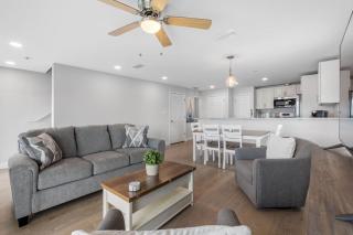 Brand New Waterfront Retreat Near Tampa Bay - 5
