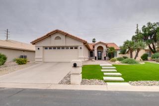 Golf, Swim, Play & Relax! Gated Sun Lakes Home - 7