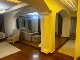 Luxury New Apartment with Modern Design and Elegant Furnishings - Comfortable and Stylish Stay - 1