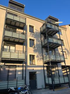 Modernes Apartment mit 2 Schlafzimmern & Balkon in Hannover Mitte - 7