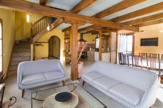 Gîte au Couchant à Caylus - Piscine - Jardin - 3 chambres - 8 personnes - 5 minutes du village médiéval - 4
