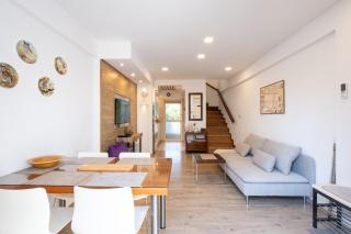 Pirate Harbor Townhouse - Walk to Beach - Patio - 0