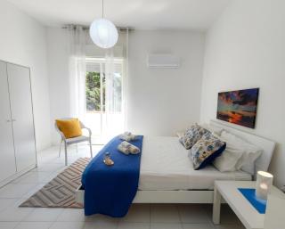 Riva Home Il tuo angolo di paradiso in Sicilia ti aspetta! Prenota ora e vivi la magia del Mediterraneo!" - 4
