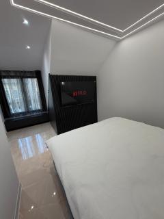 WOT Rose Residence - 3