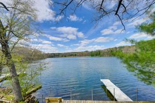 Short Walk to Lawrence Lake! Rustic Cabin w/ Deck - 9