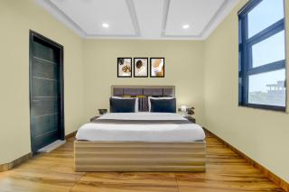Townhouse Hotel Shipra Path - 9