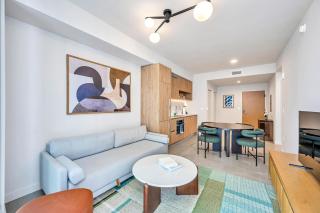 The Crosby - | 2BR/2BA - City Views - Pool & Spa | - 6