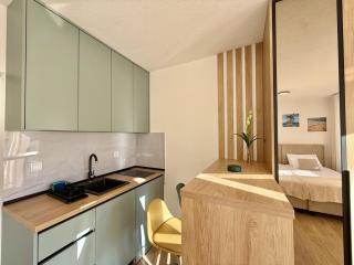 Modern Beachfront Apartment - 5
