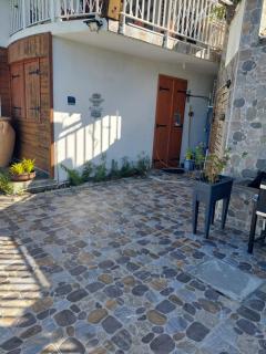 A Ka Roro petit appart cosy T2 - proche CHU, wifi, piscine - 4
