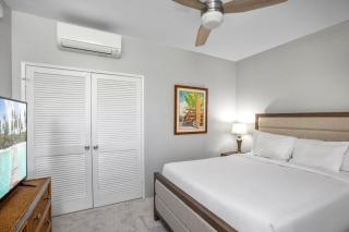 Grand Champions 2 Free Cars KBM Resorts Extra Large Corner Suite 2 Multi-Listing Units 4 Bedrooms ML-3777 - 4