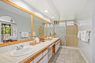 Grand Champions 2 Free Cars KBM Resorts Extra Large Corner Suite 2 Multi-Listing Units 4 Bedrooms ML-3777 - 2