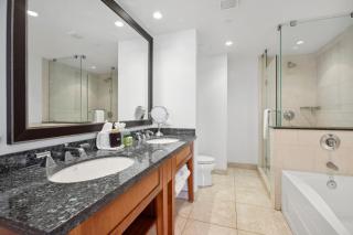 Honua Kai 3 FREE Rental Cars KBM Resorts Extra-Large Corner Suite 3 Units 5 Bedrooms HK ML-2810 - 1