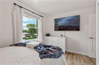 Family Ski Oasis 7BR 16-Person Spa Mins to Skiing - 1