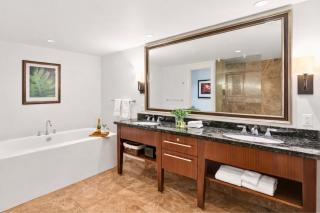 Honua Kai Hokulani 2 Free Rental Cars KBM Resorts Gorgeous Mountain View 5th Floor Unit At Honua Kai 2 Units 4 Bedrooms ML-1871 - 2