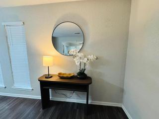The Modern Kingsborough Home - 1