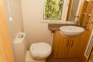 Caravan Retreat 4 Berth at Sundale Holiday Park - 3