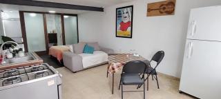Pleasant downtown loft - 0
