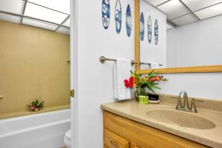 Kaanapali Shores Stunner KBM Resorts 2 Units 4 Bedrooms KS ML-2481 - 3